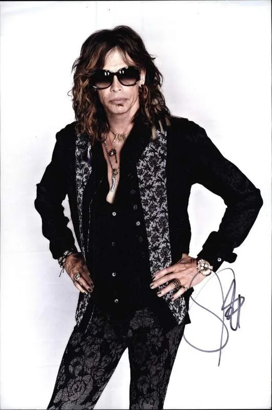 Steven Tyler — Aerosmith Steven Tyler authentic signed rock 10X15 photo |Cert Autographed A0030