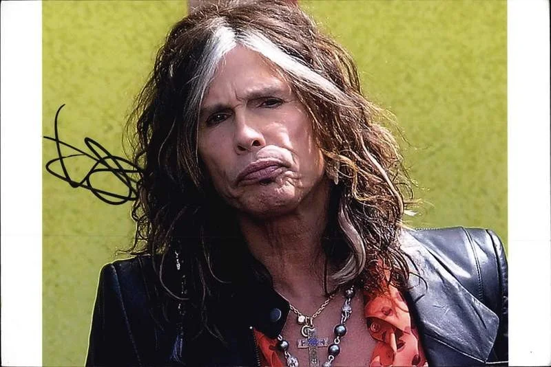 Steven Tyler — Aerosmith Steven Tyler authentic signed rock 10X15 photo |Cert Autographed A0006