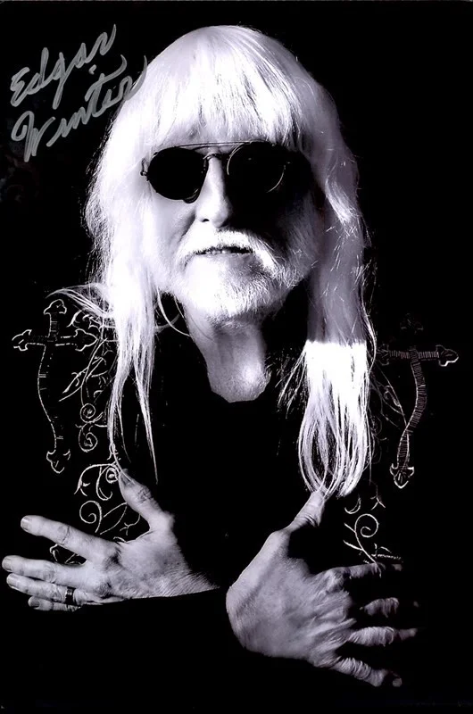 Edgar Winter — Edgar Winter Edgar Winter's White Trash signed 10x15 photo |CERT Autograph 26-f
