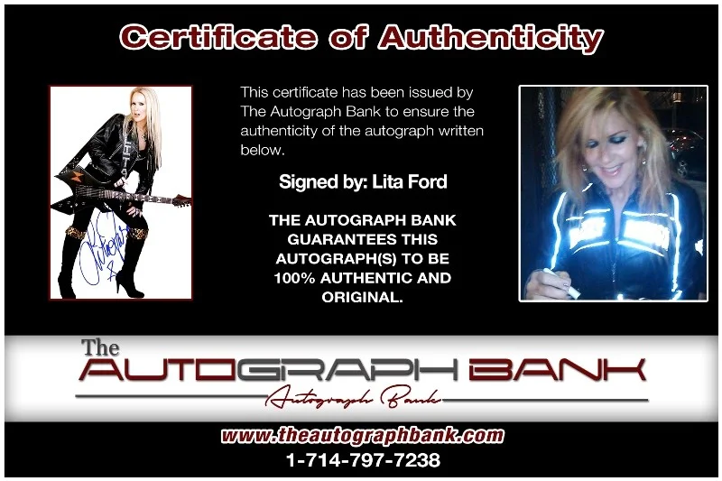 Lita Ford — Lita Ford The Runaways Authentic signed Rock 10x15 photo W/Cert Autographed 26-a, изображение 2