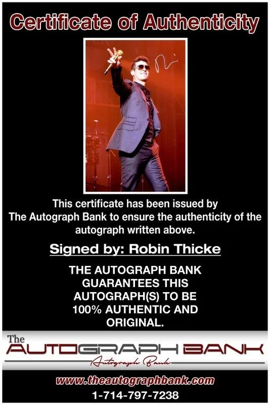 Robin Thicke — Robin Thicke Authentic signed rock 10X15 photo W/Certificate Autographed (B1), image 2