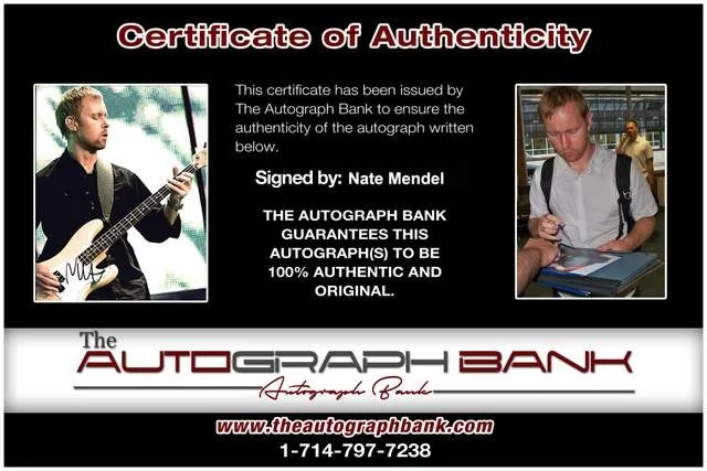 Nate Mendel — Nate Mendel of Foo Fighters authentic signed Rock 8x10 photo W/Certificate 75, изображение 2