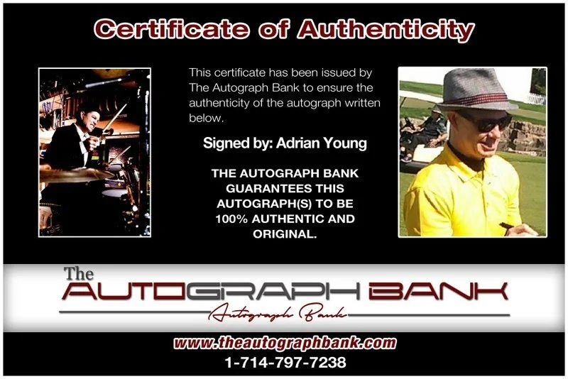Adrian Young — Adrian Young No Doubt Authentic signed rock 10X15 photo W/Cert Autographed B6, image 2