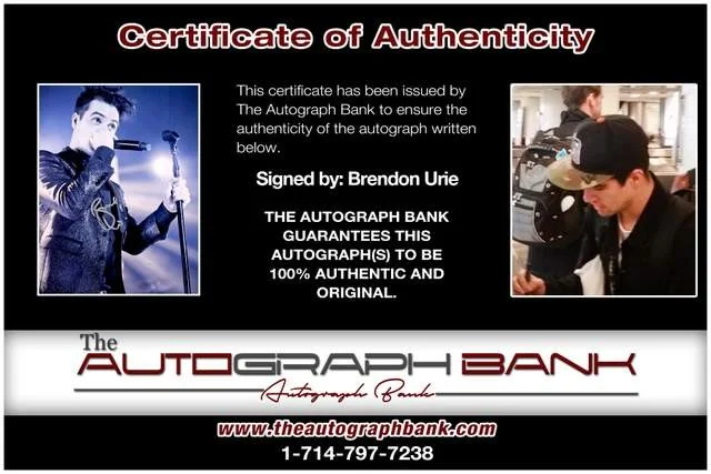 Brendon Urie — Brendon Urie Panic at the Disco Authentic signed 8x10 photo |CERT 26-g, изображение 2