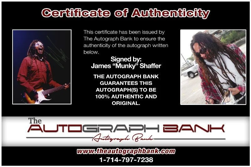 Munky — Munky Korn Authentic signed rock 8x10 photo W/Certificate Autographed (1326-q), изображение 2
