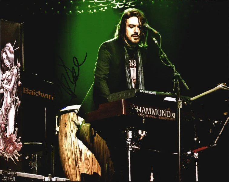 Dizzy Reed — Dizzy Reed Gun N Roses Authentic signed rock 8x10 photo W/Cert Autographed 136-c