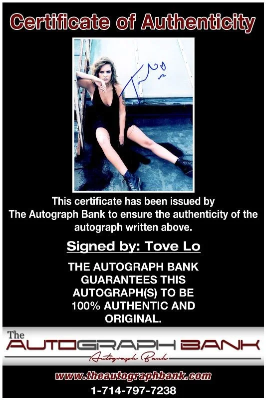 Tove Lo — Tove Lo authentic signed singer 8x10 photo W/ Certificate Autographed (127a1), изображение 2