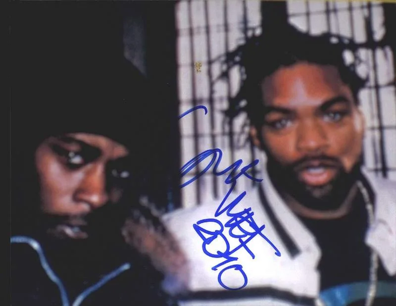 Wu-Tang Clan — Wu-Tang Clan authentic signed rap 8x10 photo W/Certificate Autographed (A1263)