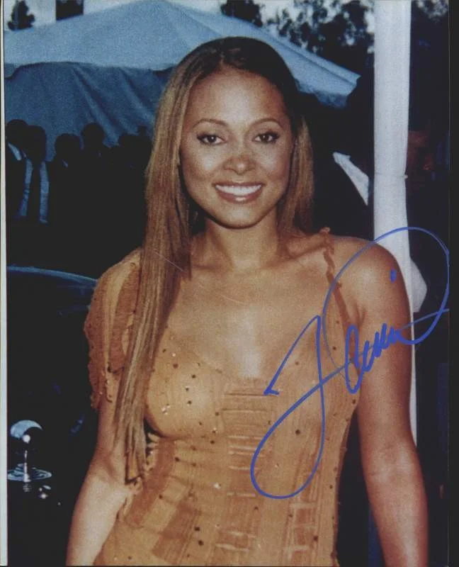 Tamia Hill — Tamia Hill authentic signed rap 8x10 photo W/Certificate Autographed (A1157)