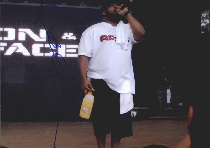 Raekwon Da Chef — Wu Tang Clan Raekwon signed rap 8x10 photo W/Certificate Autographed (A1015)