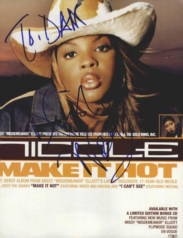 Nicole Wray — Nicole Wray authentic signed rap 8x10 magazine page W/Certificate Autographed 56