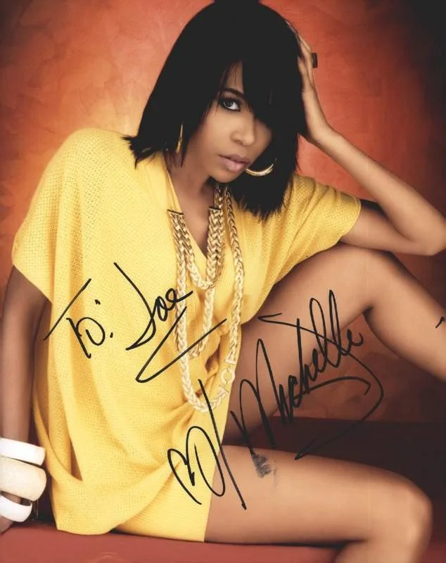 Michelle Williams — Destiney's Child Michelle Williams signed rap 8x10 photo W/Cert Autographed 0921