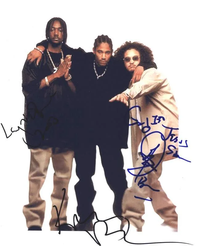 Layzie & Bizzy & Krayzie Bone — Layzie Bizzy Thugs N Harmony Krayzie signed rap 8x10 photo W/Cert Autograph 0791