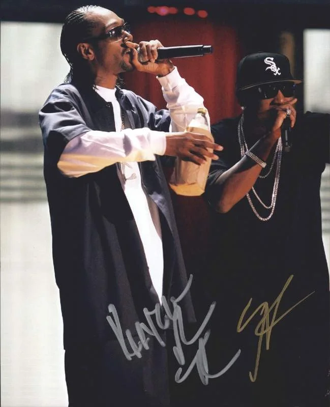 Krayzie Bone & Young Jeezy — Krayzie Bone Young Jeezy signed rap 8x10 photo W/Certificate Autographed (A0683)