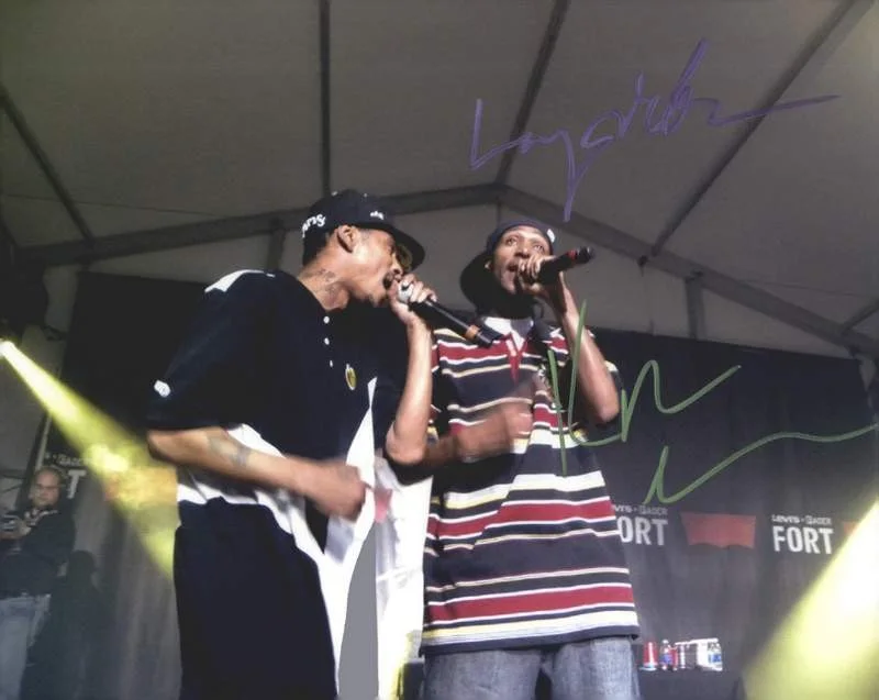 Krayzie & Layzie Bone — Krayzie Layzie Bone Thugs N Harmony signed rap 8x10 photo W/Cert Autograph A0681