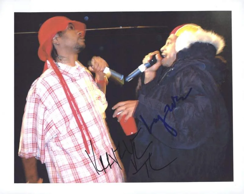 Krayzie & Layzie Bone — Krayzie Layzie Bone Thugs N Harmony signed rap 8x10 photo W/Cert Autograph A0682