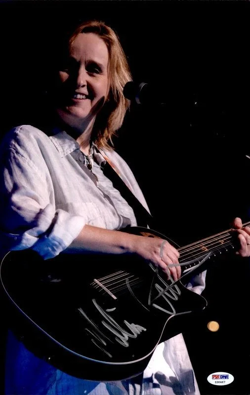 Melissa Etheridge — Melissa Etheridge authentic signed County 10x15 photo W|PSA Cert Autographed A1