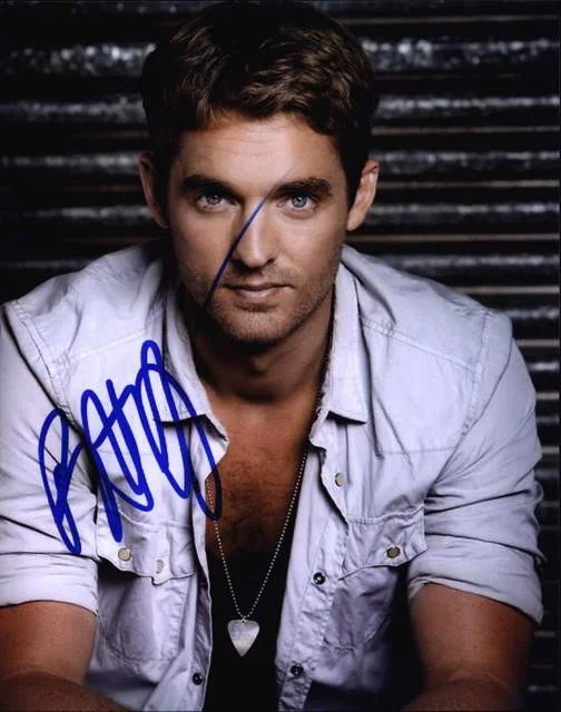 Brett Young — Brett Young authentic signed country 8x10 photo W/Cert Autographed (A20180138)