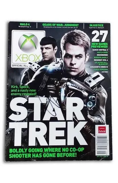 Chris Pine — Chris Pine authentic signed Magazine W/Certificate Autographed (A0001)