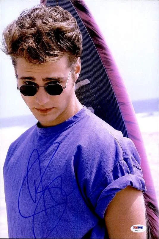 Jason Priestley — Jason Priestley PSA/DNA authentic signed 10x15 photo |CERT Autographed A00030