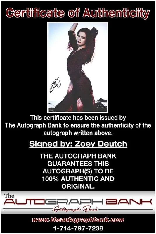 Zoey Deutch — Zoey Deutch authentic signed celebrity 10x15 photo W/Cert Autographed A000142, image 2