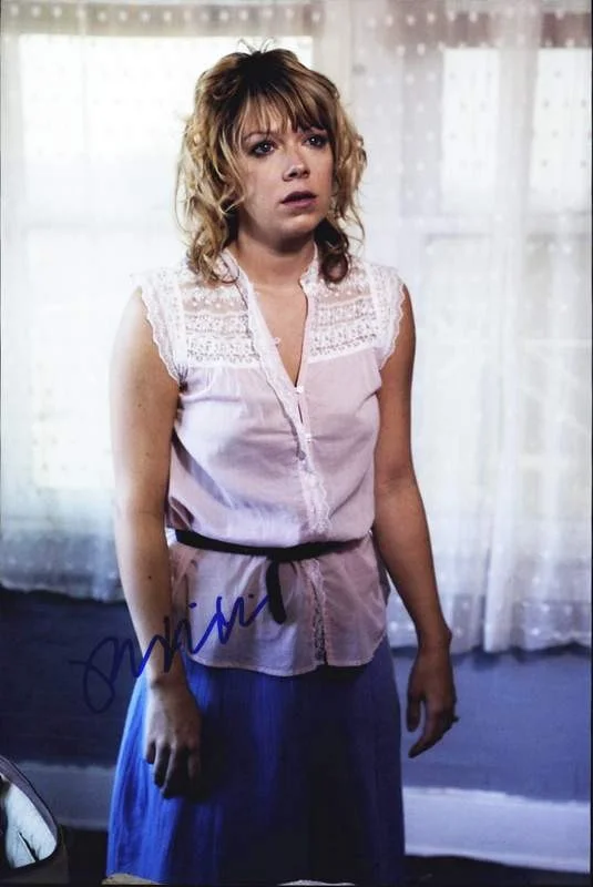 Mary Elizabeth Ellis — Mary Elizabeth Ellis authentic signed 10x15 photo |CERT Autographed A0006