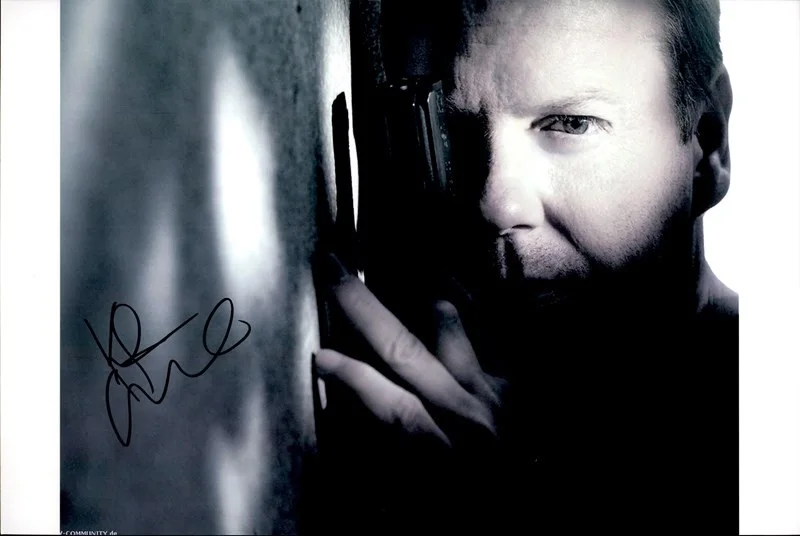 Kiefer Sutherland — Kiefer Sutherland authentic signed celebrity 10x15 photo |CERT Autographed 2616f