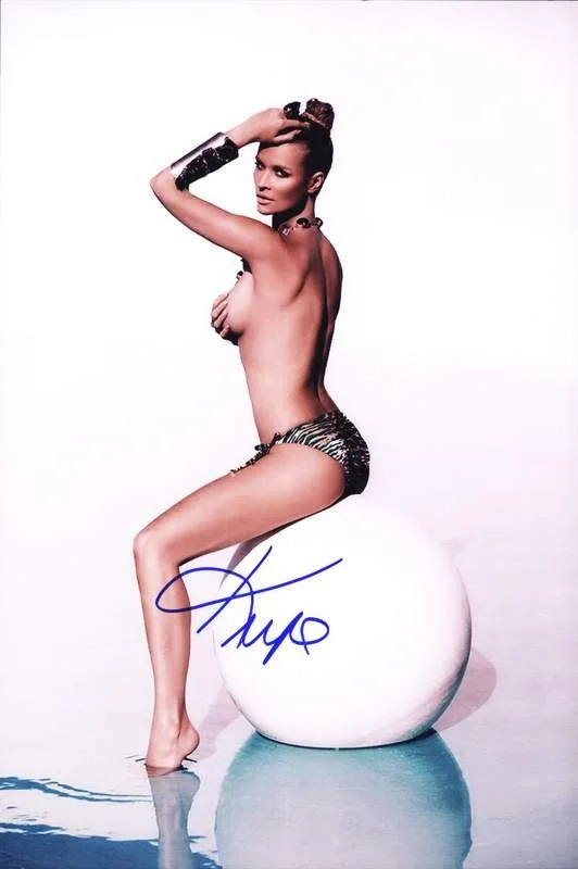 Joanna Krupa — Joanna Krupa authentic signed model 10X15 photo W/Cert Autographed A0020