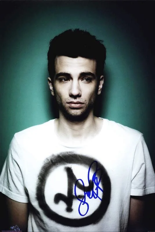 Jay Baruchel — Jay Baruchel authentic signed celebrity 10x15 photo W/Cert Autographed A0002