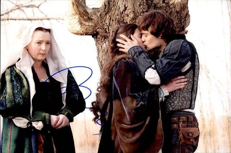 Douglas Booth — Douglas Booth authentic signed celebrity 10x15 photo W/Cert Autographed 2616b