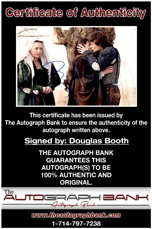 Douglas Booth — Douglas Booth authentic signed celebrity 10x15 photo W/Cert Autographed 2616b, изображение 2