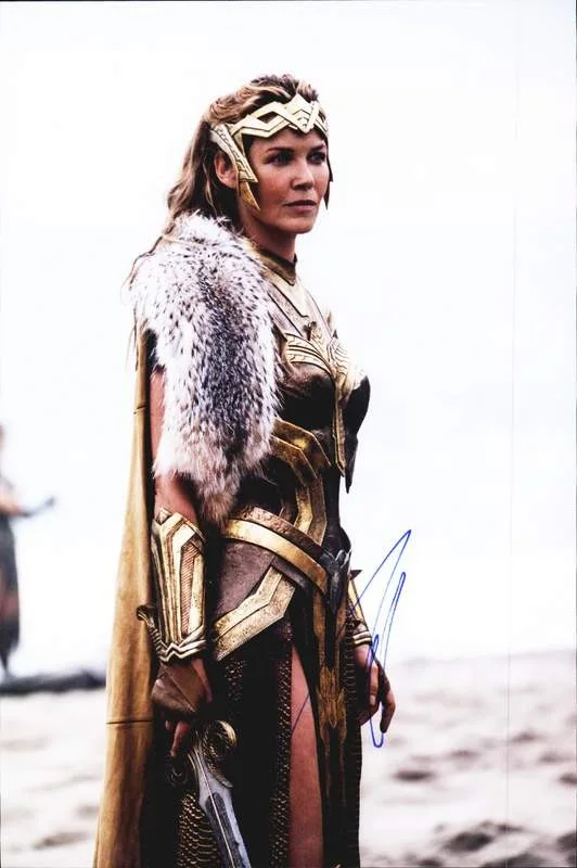 Connie Nielsen — Connie Nielsen authentic signed celebrity 10x15 photo W/Cert Autographed A0001