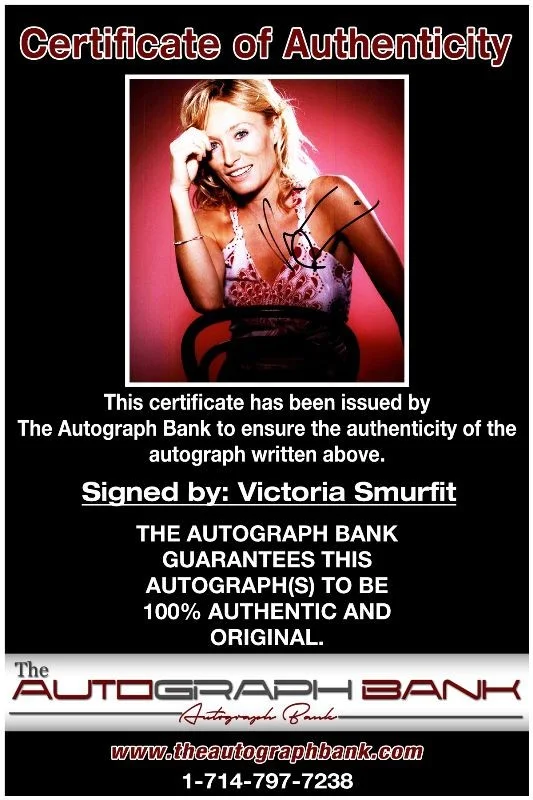 Victoria Smurfit — Victoria Smurfit authentic signed celebrity 8X10 photo |CERT Autographed 41916g1, изображение 2