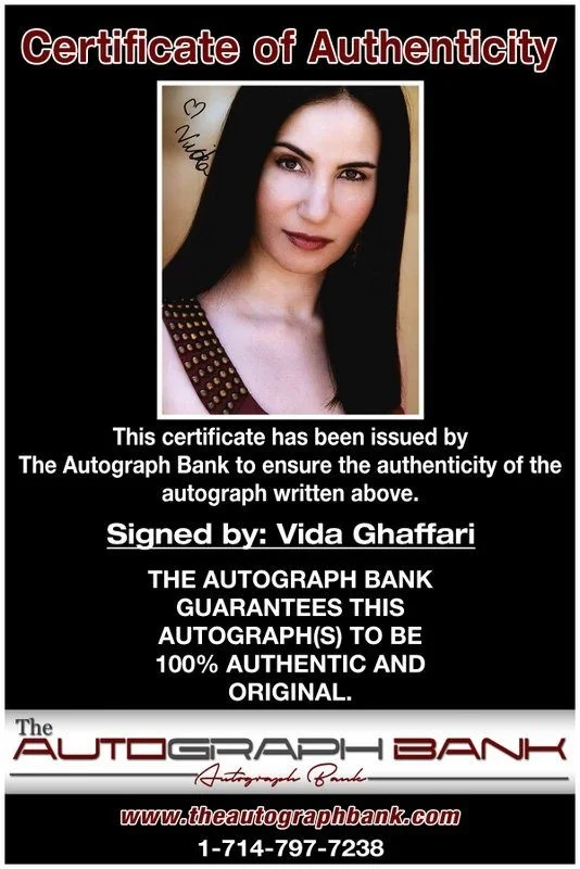 Vida Ghaffari — Vida Ghaffari authentic signed celebrity 8x10 photo W/Cert Autographed D10, изображение 2
