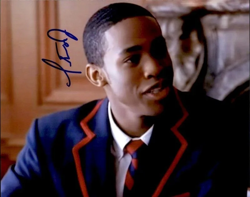 Titus Makin — Titus Makin authentic signed celebrity 8x10 photo W/Cert Autographed C16