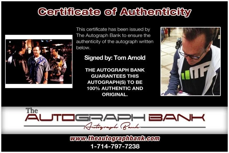 Tom Arnold — Tom Arnold authentic signed celebrity 8x10 photo W/Cert Autographed C49, image 2