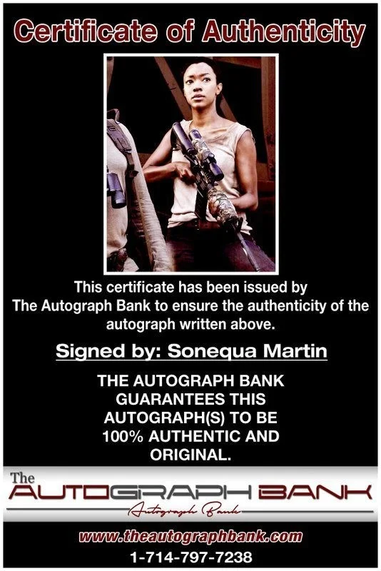Sonequa Martin-Green — Sonequa Martin-Green authentic signed 8x10 photo |CERT Autographed C21, изображение 2