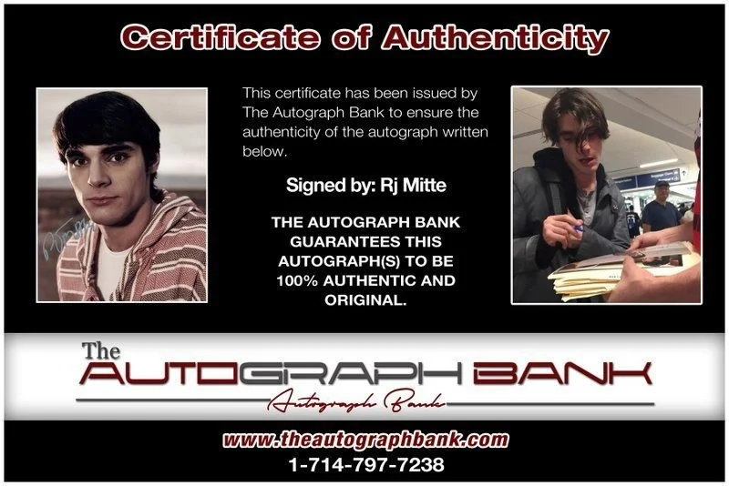 Rj Mitte — Rj Mitte authentic signed celebrity 8x10 photo W/Certificate Autographed (C3), image 2