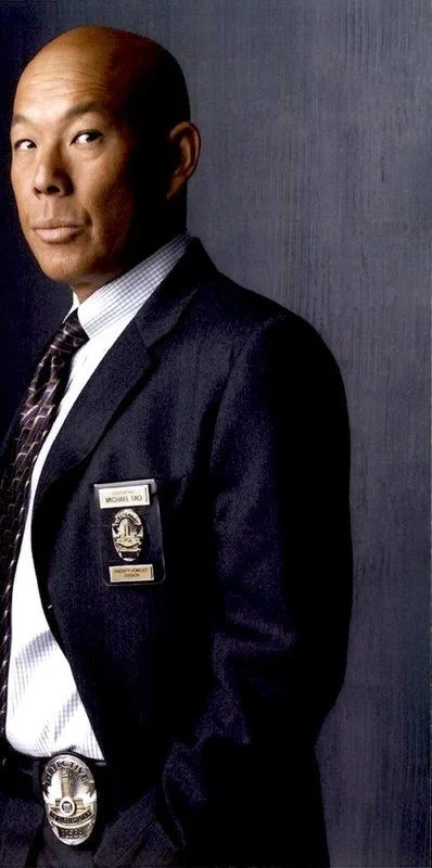 Michael Chan — Michael Chan authentic signed celebrity 8x10 photo W/Cert Autographed C1