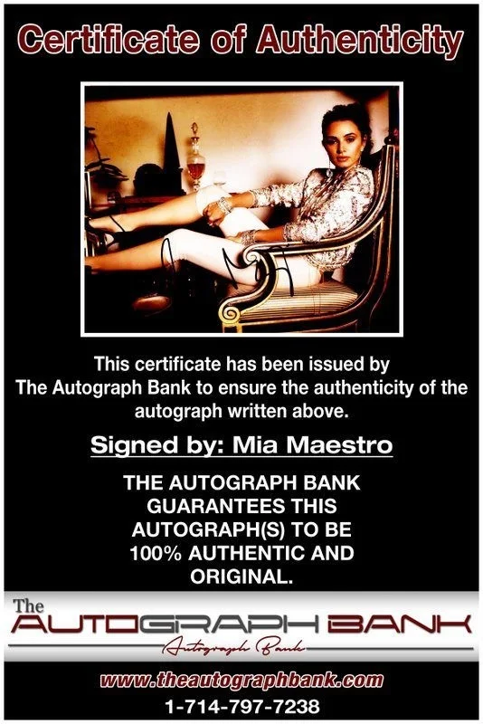 Mia Maestro — Mia Maestro authentic signed celebrity 8x10 photo W/Cert Autographed C6, изображение 2