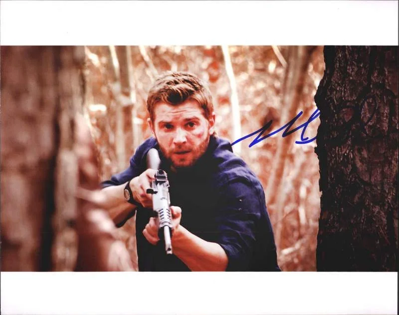 Mike Vogel — Mike Vogel authentic signed celebrity 8x10 photo W/Cert Autographed A1