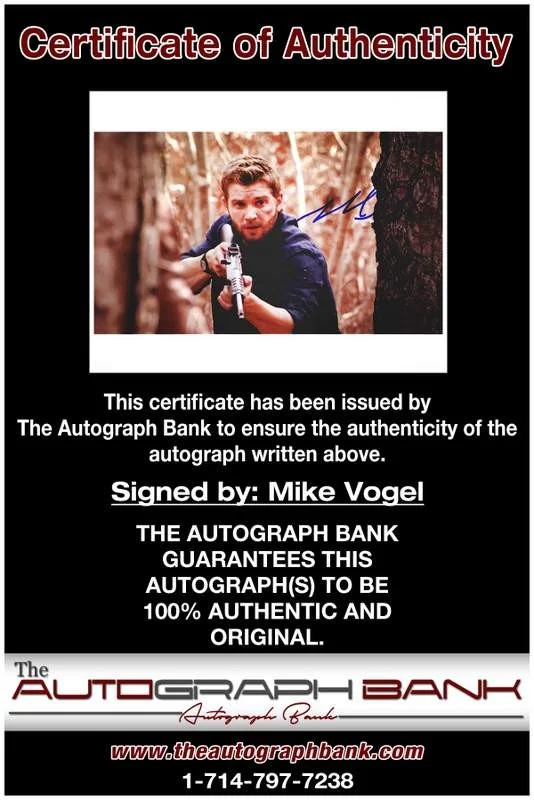 Mike Vogel — Mike Vogel authentic signed celebrity 8x10 photo W/Cert Autographed A1, image 2