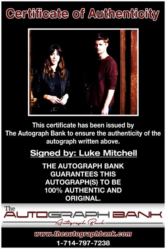Luke Mitchell — Luke Mitchell authentic signed celebrity 8x10 photo W/Cert Autographed A1, image 2