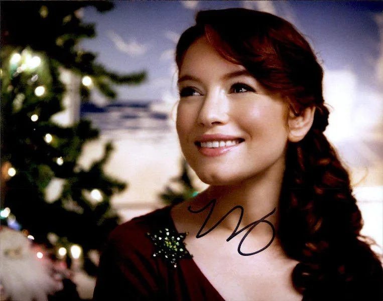 Maria Thayer — Maria Thayer authentic signed celebrity 8x10 photo W/Cert Autographed 2616a