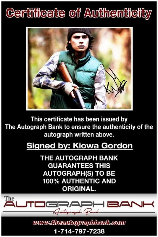 Kiowa Gordon — Kiowa Gordon authentic signed celebrity 8x10 photo W/Cert Autographed A3, изображение 2