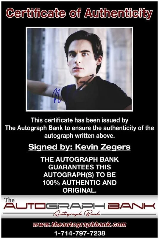 Kevin Zegers — Kevin Zegers authentic signed celebrity 8x10 photo W/Cert Autographed A5, изображение 2