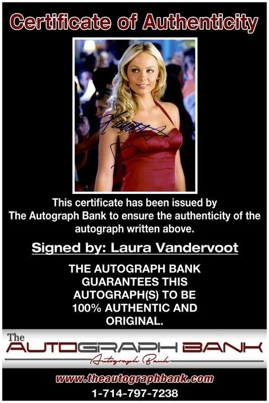 Laura Vandervoot — Laura Vandervoot authentic signed celebrity 8x10 photo W/Cert Autographed C2, image 2