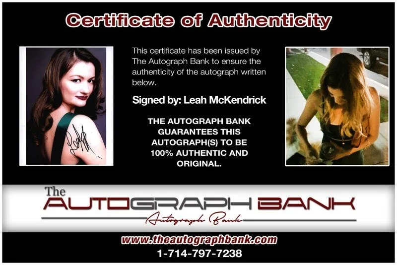 Leah McKendrick — Leah McKendrick authentic signed celebrity 8x10 photo W/Cert Autographed D5, изображение 2