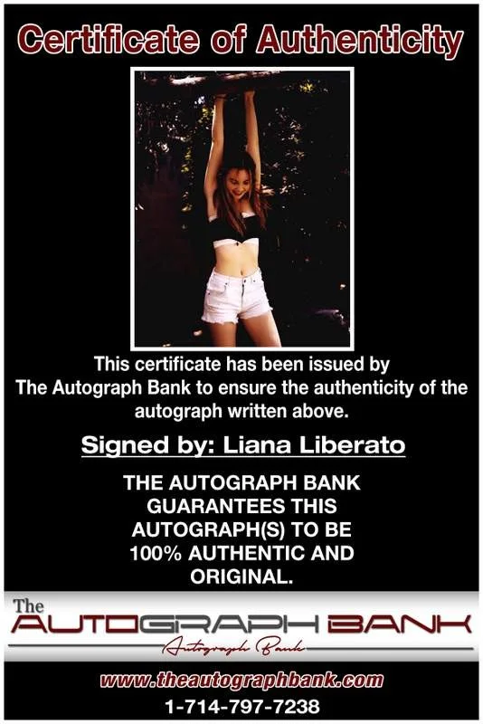 Liana Liberato — Liana Liberato authentic signed celebrity 8x10 photo W/Cert Autographed A0008, image 2