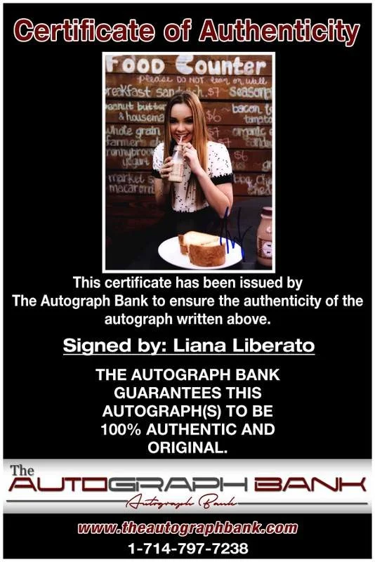 Liana Liberato — Liana Liberato authentic signed celebrity 8x10 photo W/Cert Autographed A0019, image 2